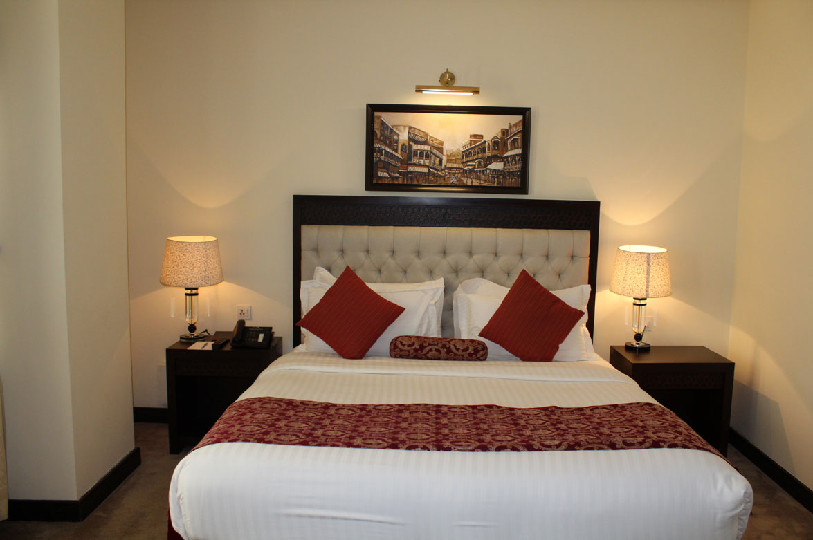 Deluxe-Suite-Accommodation-Islamabad-Business-Hotel